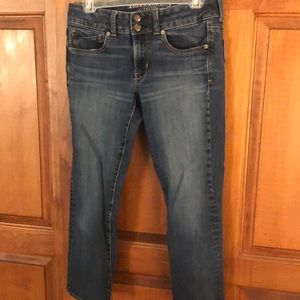 AMERICAN EAGLE artist crop jeans size 8